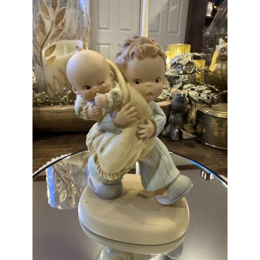 Enesco Memories of Yesterday The Future God Bless 'Em Figurine 1992